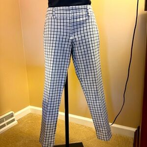 Lands End gray, black and white plaid slim leg trouser pants. Size 2